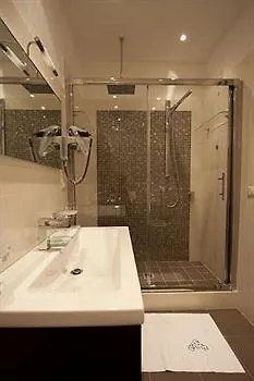 Cavour ゲストハウス ローマ