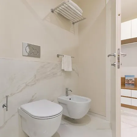 Cavour ゲストハウス