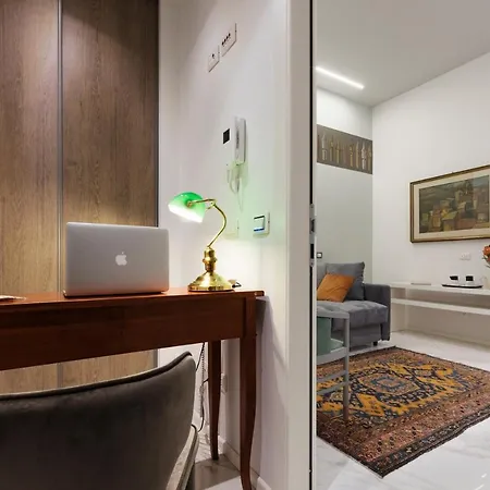 Cavour ゲストハウス ローマ