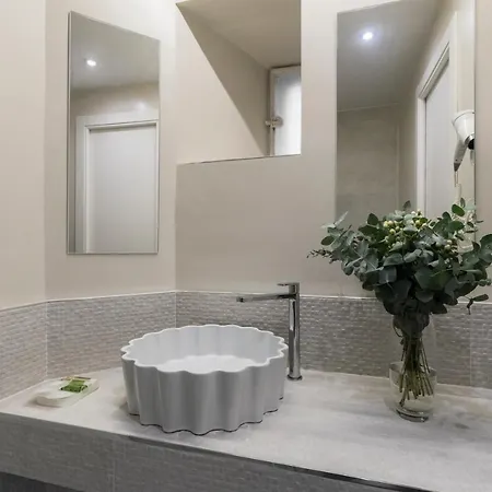 ゲストハウス Cavour