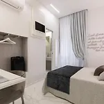 Cavour 4*