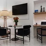 Cavour 4*