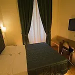 Cavour 4*