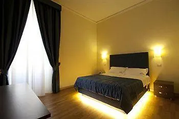 Πανσιόν Cavour 2*