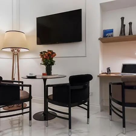 Cavour 4*