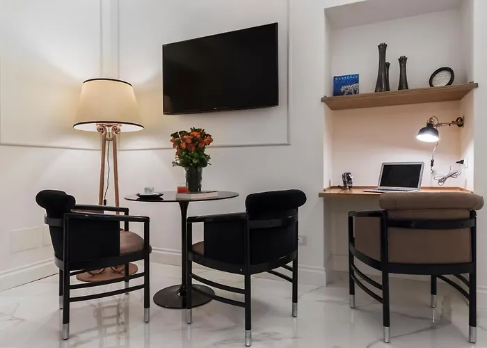 Cavour 4*